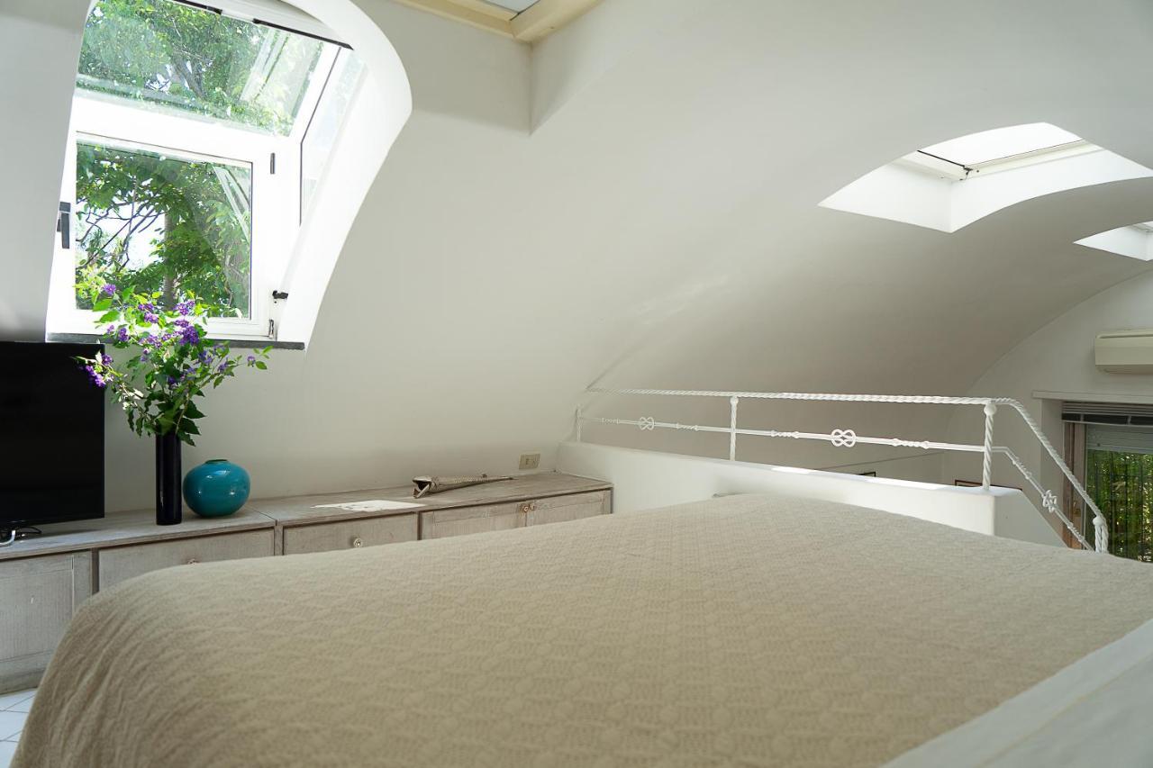 Villa Castello Apartments Капри Экстерьер фото