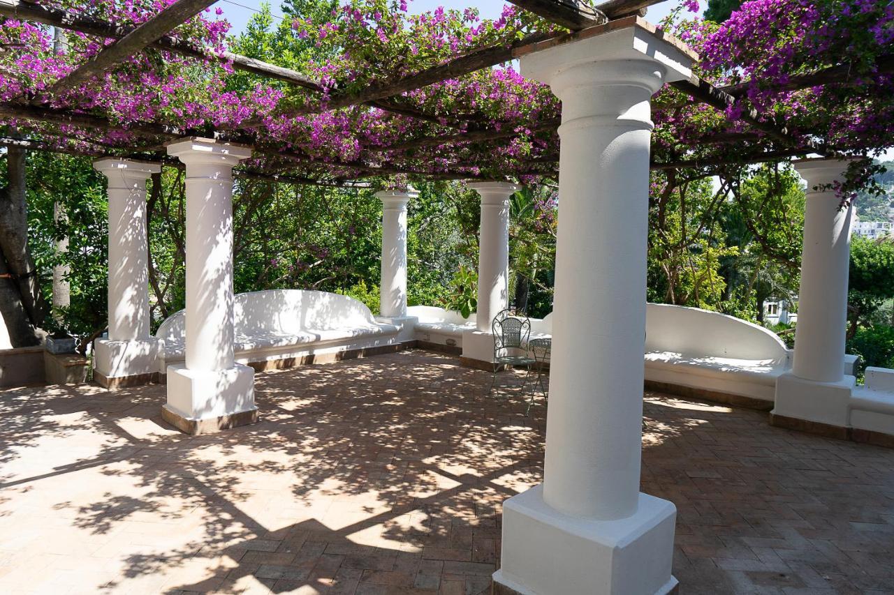 Villa Castello Apartments Капри Экстерьер фото